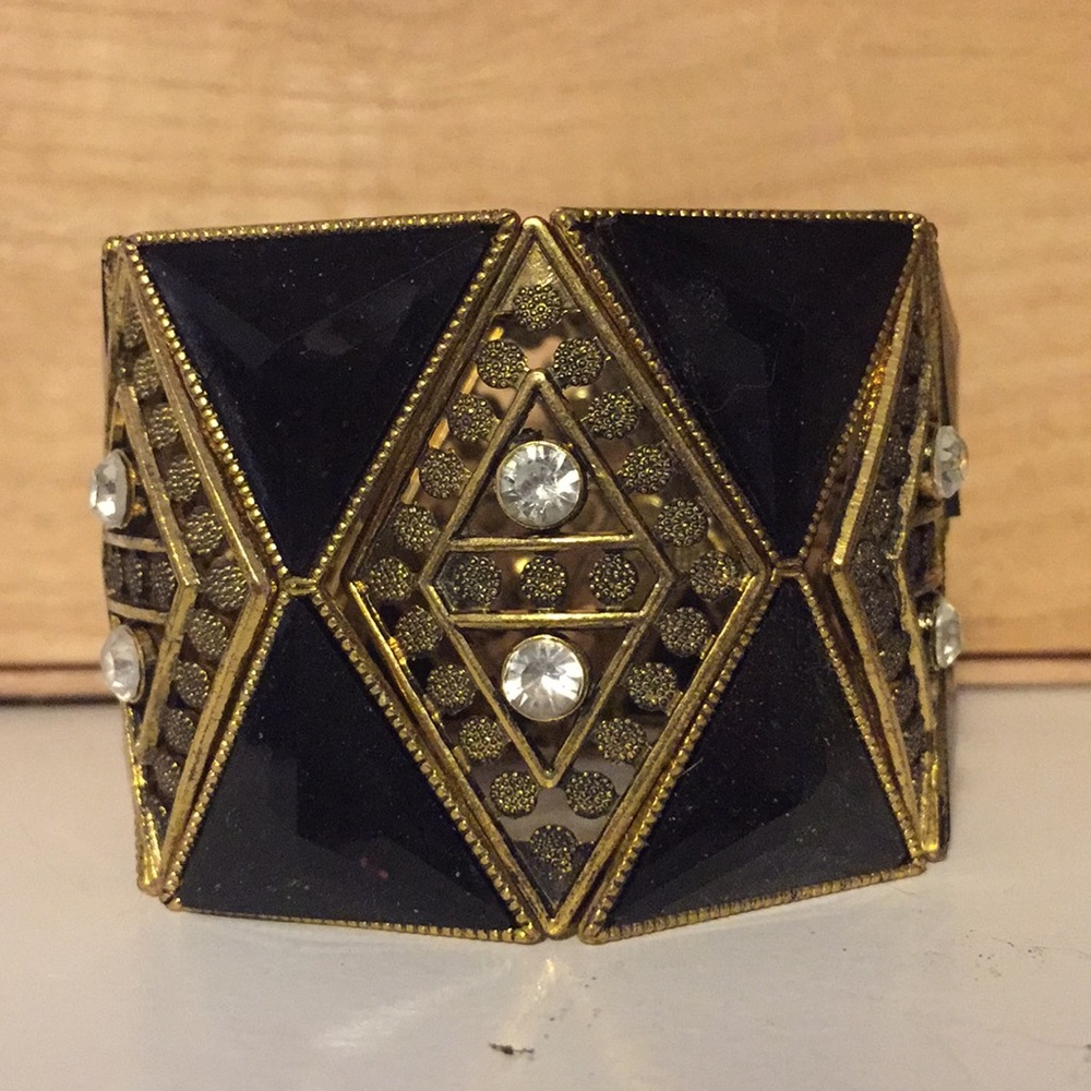 Black and Gold Fashion Bracelet
